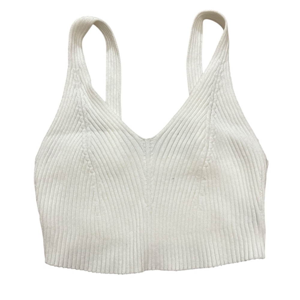 Clean Girl minimalist White Ribbed Crop Top capsule layering basic